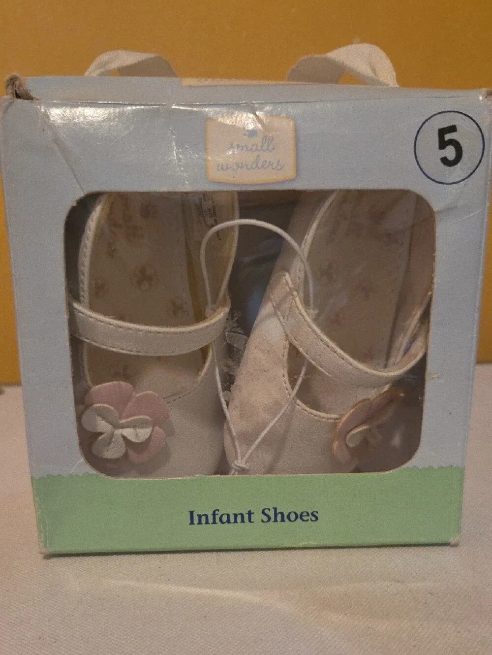 NWT Baby Girls Cream Mary Jane Shoes with Pink Flower Accent